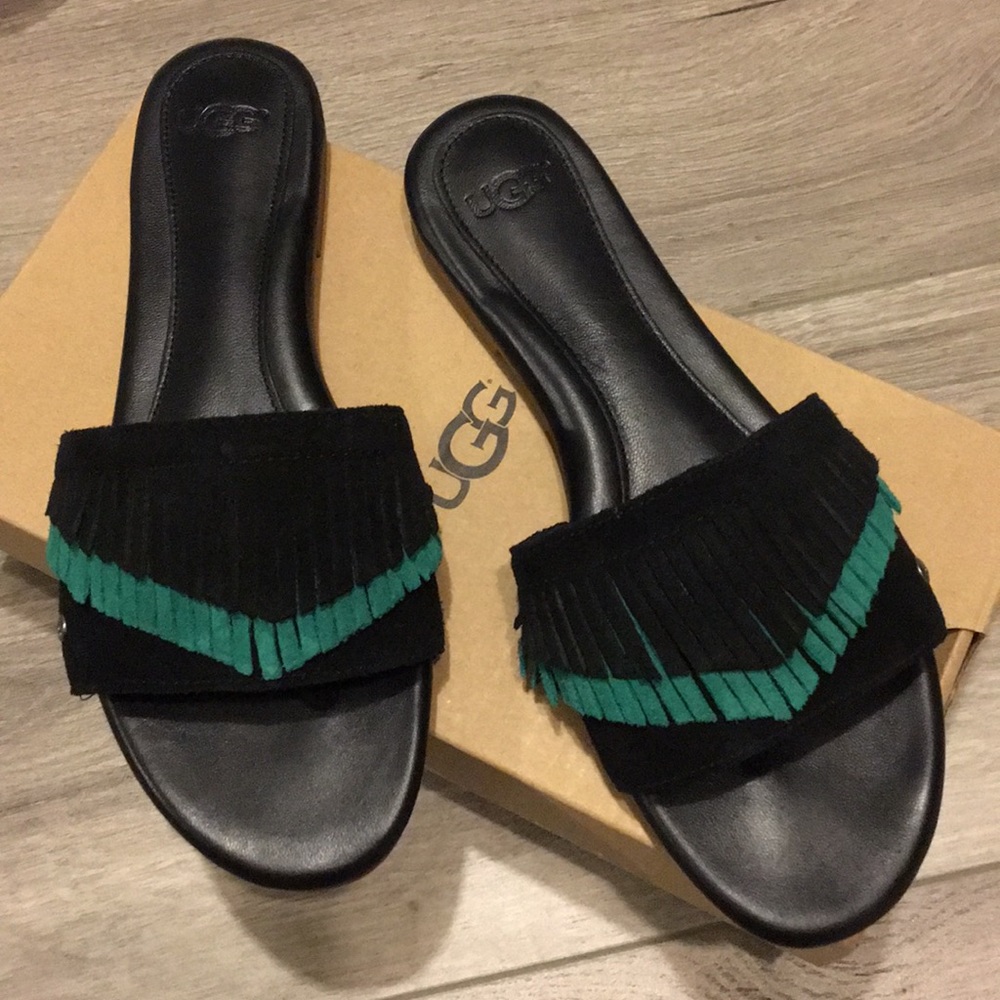 NWT Ugg sandals - Picture 1 of 7